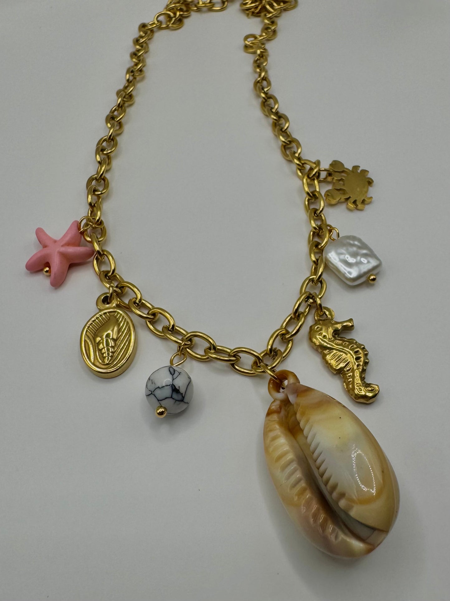 Caracol Necklace