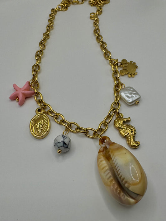 Caracol Necklace