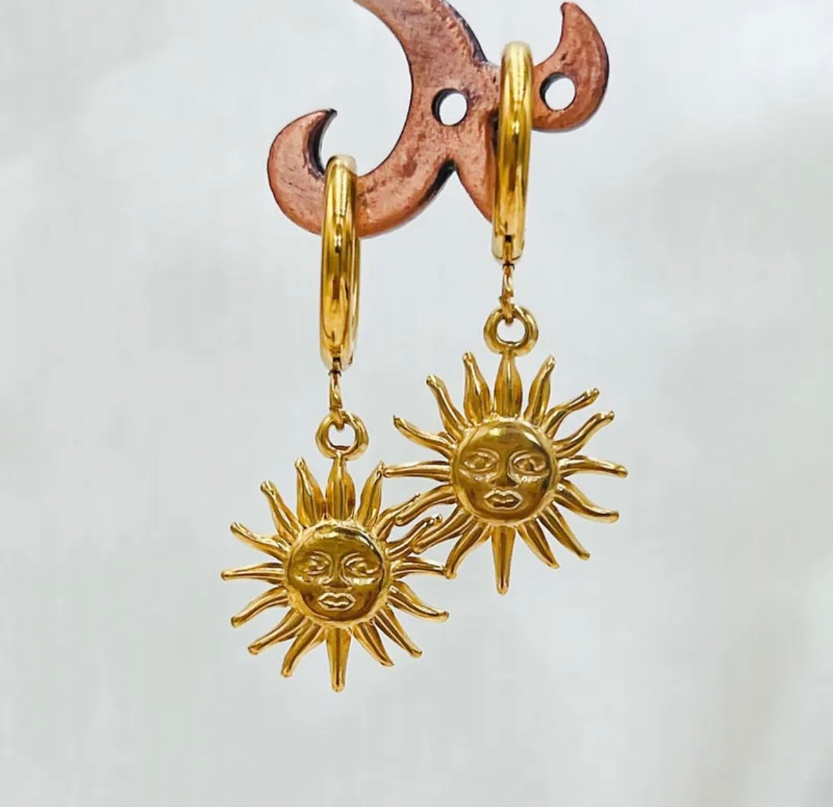 Sol earrings