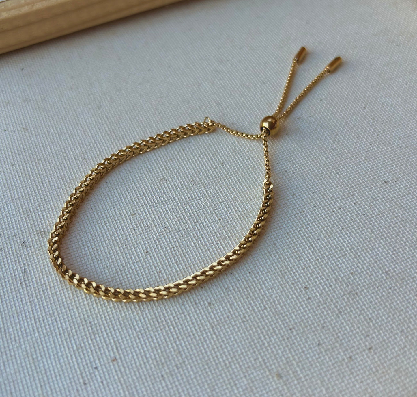 Ally Bracelet Gold